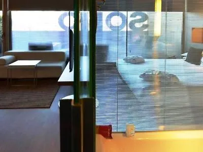 Soho 3*