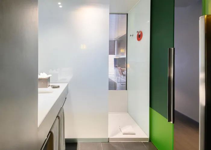 ホテル ソーホー 3*