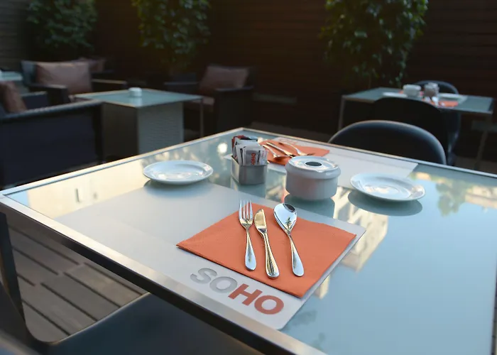 ホテル ソーホー 3*